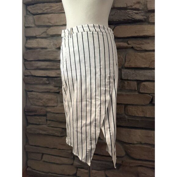 Wash Lab White & Black Vertical Stripe Skirt Size 28 Asymmetrical Hem - Picture 1 of 9